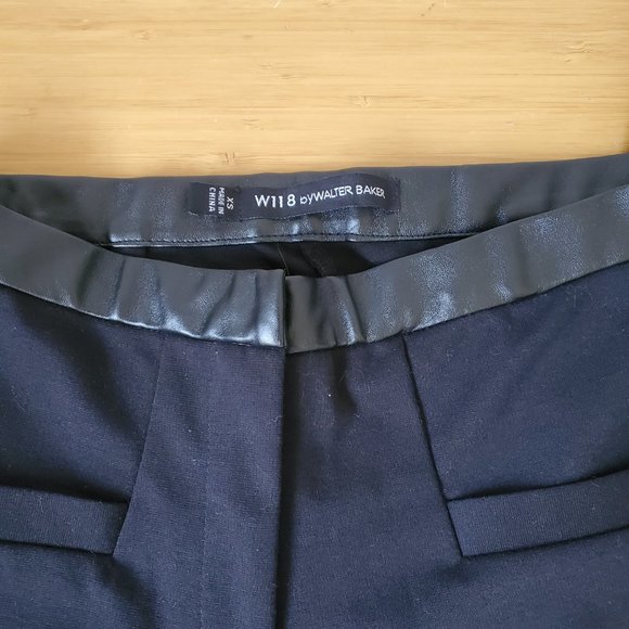 W118 WALTER BAKER Black on Black Vegan Tuxedo Ankle Leggings EXTRA SMALL XS - Picture 3 of 4